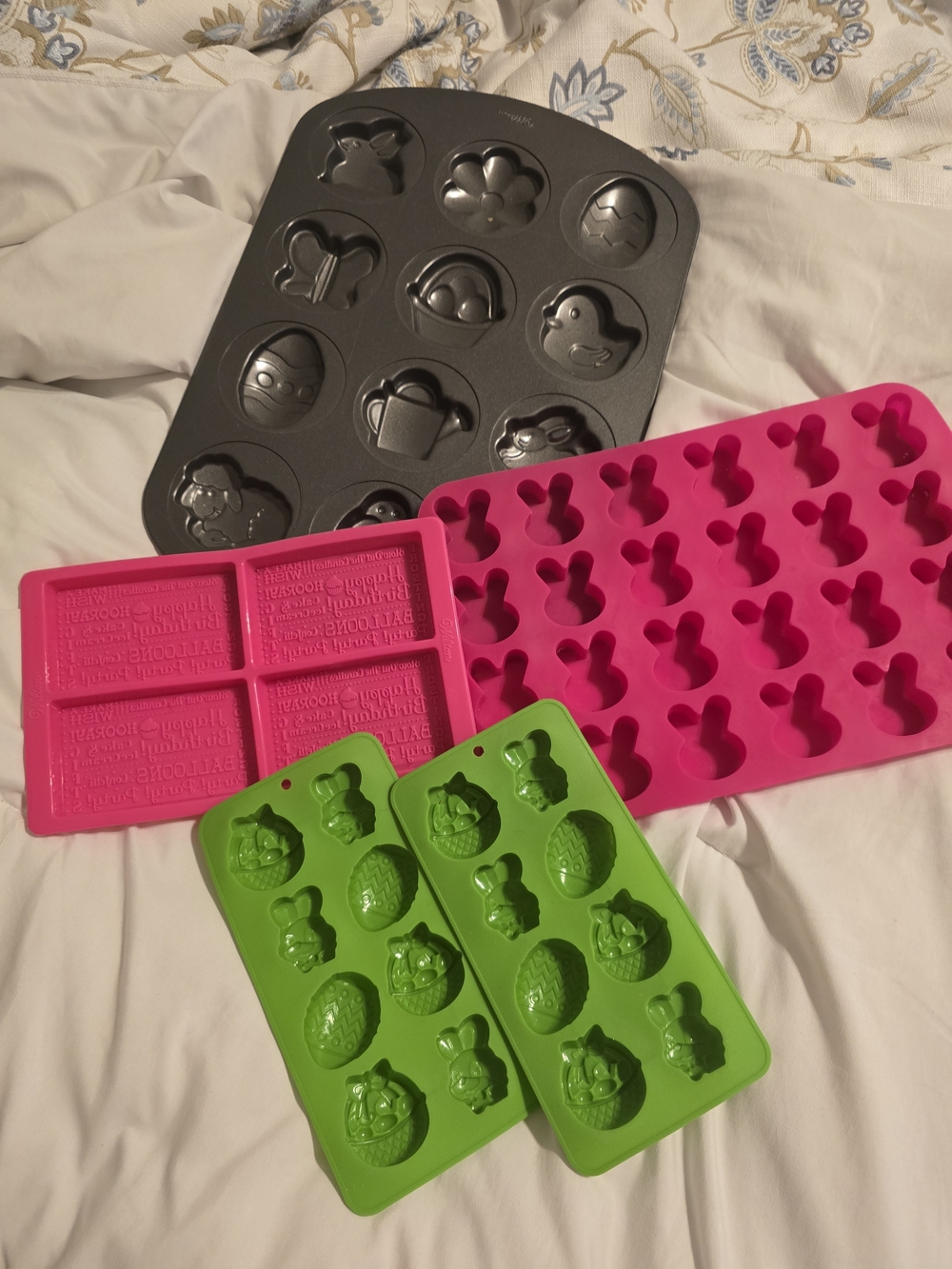 Silicone Easter Candy & Chocolate Mold Set - Pink & Green. One Metal Pan